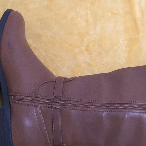 EUC. TOMMY HILFIGER Buckle Faux Leather Two-Tone Tall Riding Boots Side Zipper - Picture 15 of 16